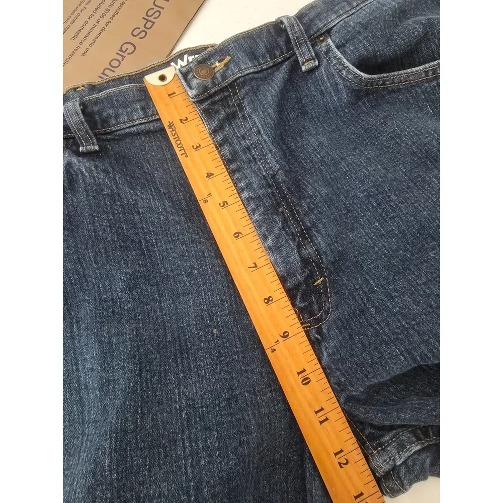 Wrangler Jeans‎ Mens 38x32 Blue Regular Fit Straight Leg Blue Denim